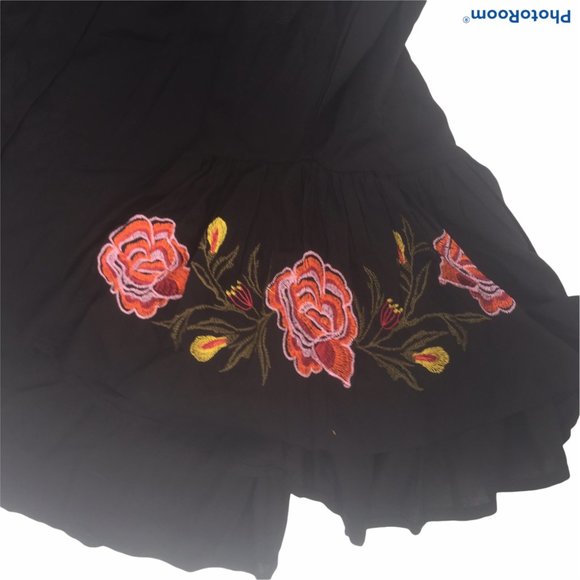 Bohemian FEATHERS  Mini Dress Size M Black -  Off The Shoulder Flower Embroidery - Picture 5 of 6